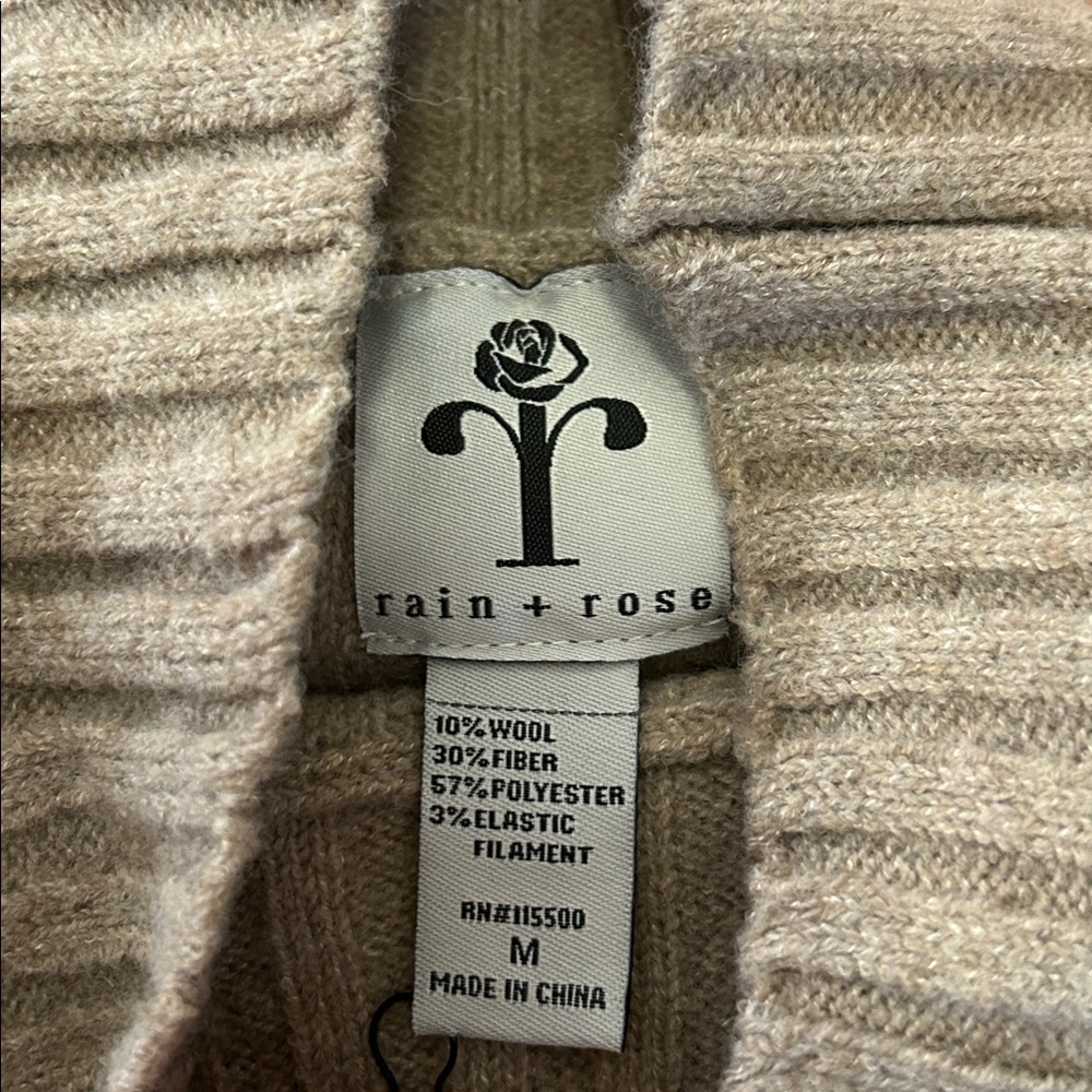 Rain + Rose Sweater Women’s M Tan Cable Knit Wool-Blend Mock Neck Cozy Cropped - Picture 2 of 12